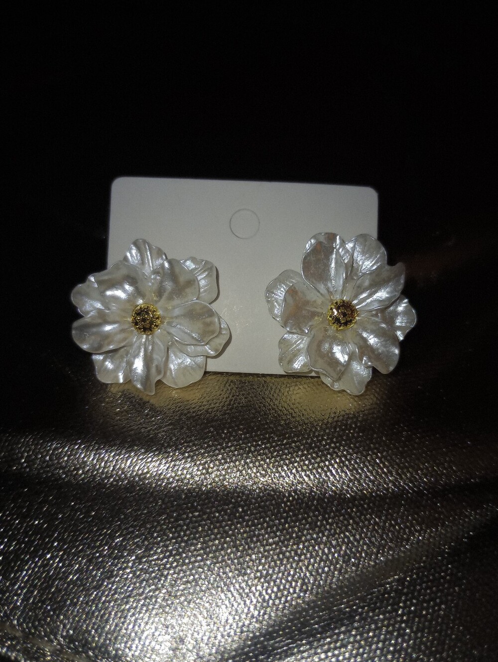 Pearlescent White Flower Stud Earrings with Gold Center